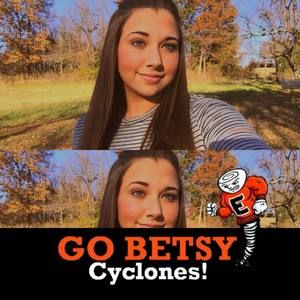 Meet your Posher, Makayla